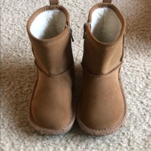 Gap boots toddler size 7
